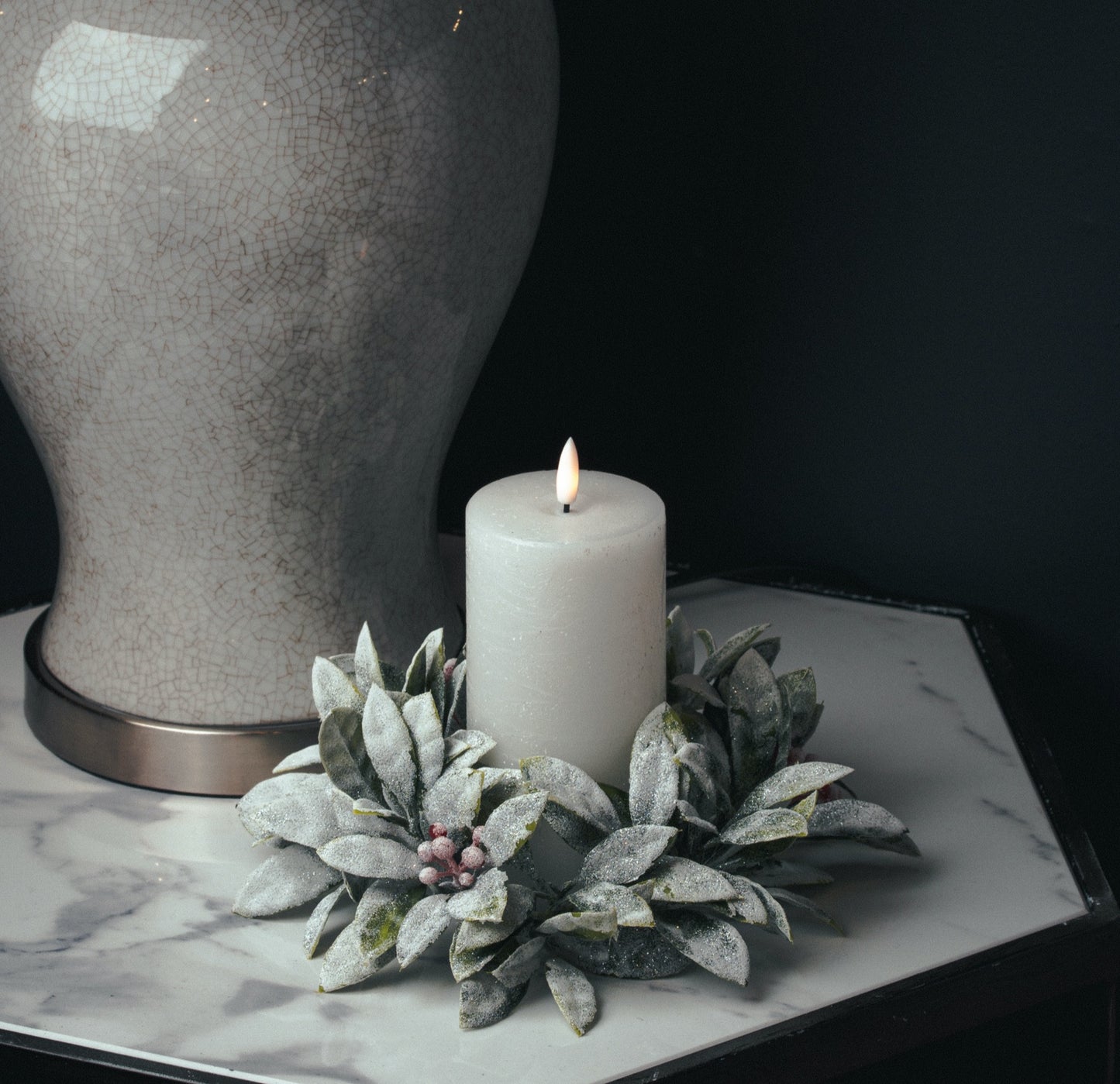 White Ceramic Pot Lamp With Linen Shade